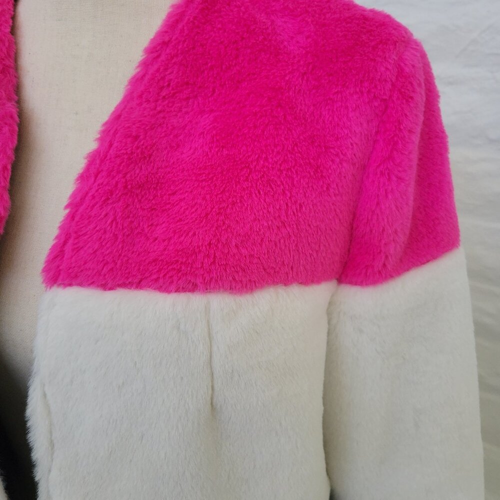 Coat Juniors Medium Black Pink White Fuzzy Furry Teddy Jacket Long Sleeve Dressy - Picture 2 of 7